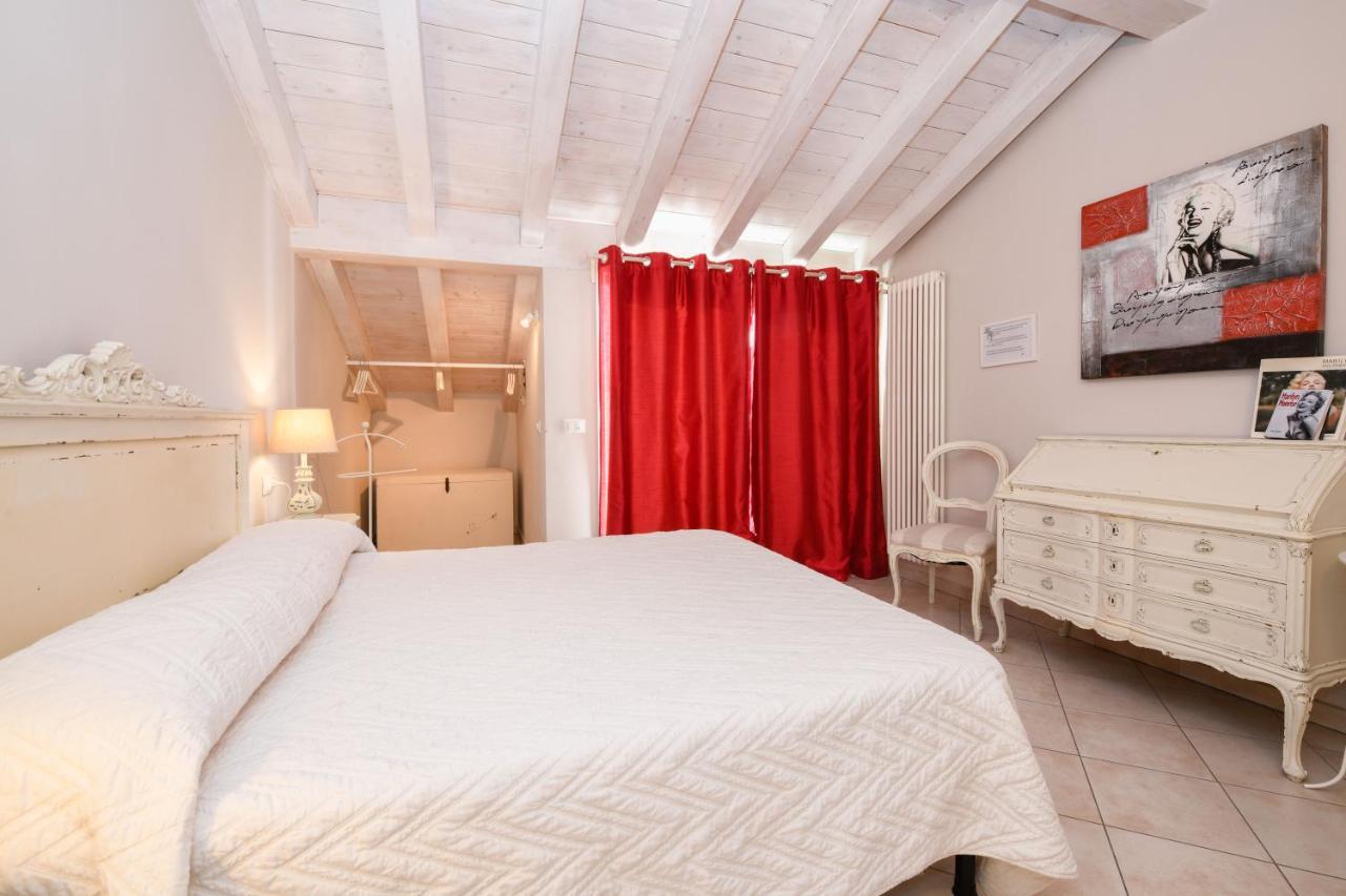 Deluxe Double Room,1703557825:JPEG